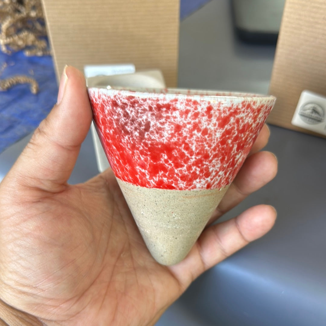 Citrus Sunshine & Sea Minerals
Cone Mugs